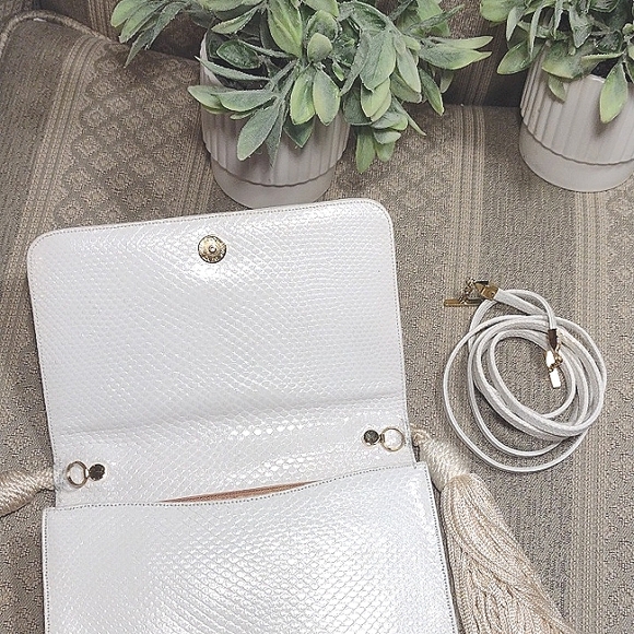 Vintage Judith Leiber Embroidered Tassel Crossbody Clutch Bag - Picture 11 of 16